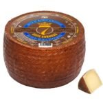 Queso semicurado mezcla 7 Coronas cortado en cuña